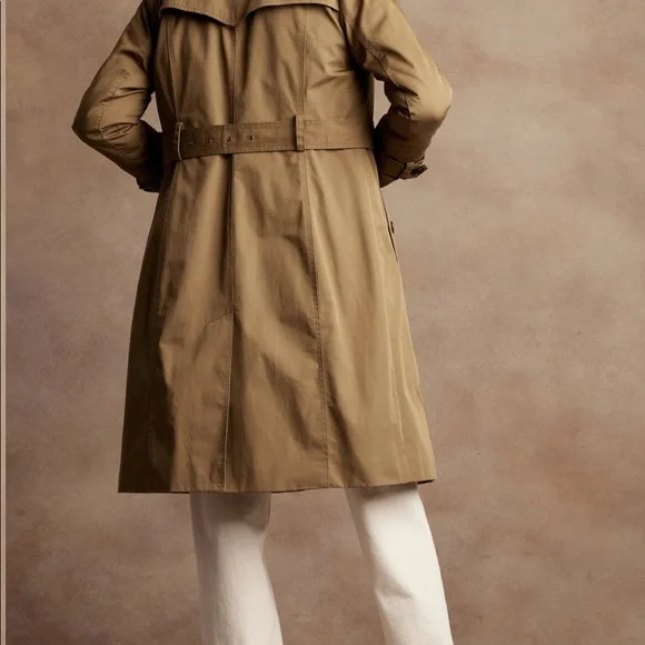 Banana Republic Trench Coat - Picture 5 of 9
